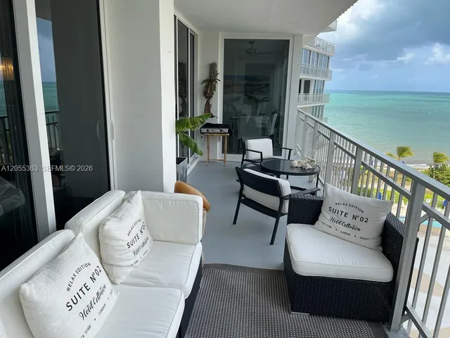 3-bedroom rental at 600 Grapetree Drive #7CS, Key Biscayne