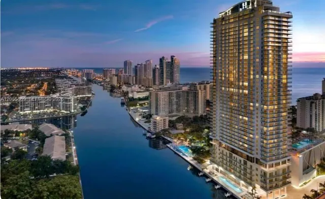 3-bedroom rental at 4010 S Ocean Drive #R304, Hollywood