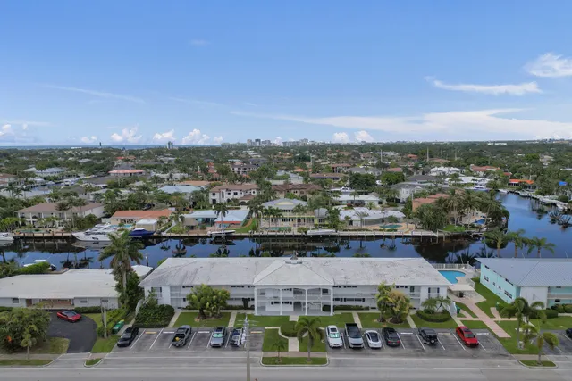 1-bedroom home at 2400 NE 36th Street #10, Lighthouse Point