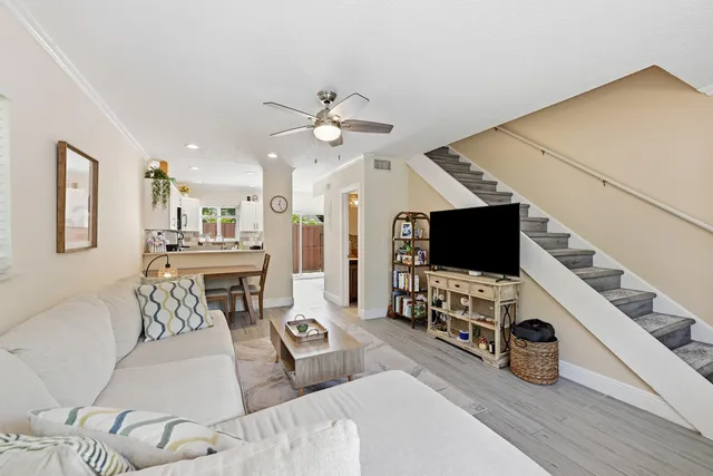 2-bedroom home at 47 NE 20th Court #1H, Wilton Manors
