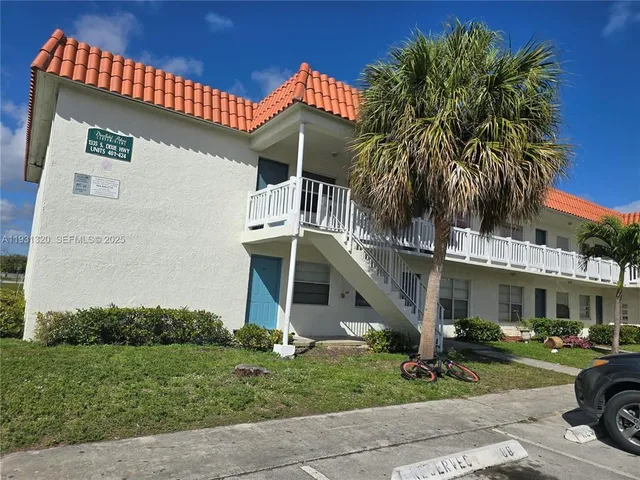 3-bedroom rental at 401 SW 13TH #712, Deerfield Beach