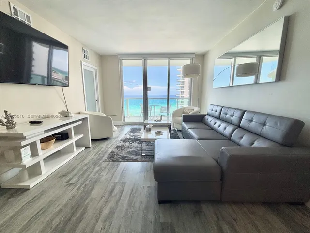 2-bedroom rental at 3901 S Ocean Drive #10L, Hollywood