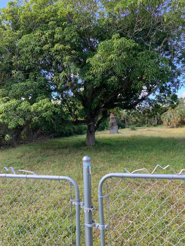 Land at 1099 N HAVERHILL Road, Haverhill
