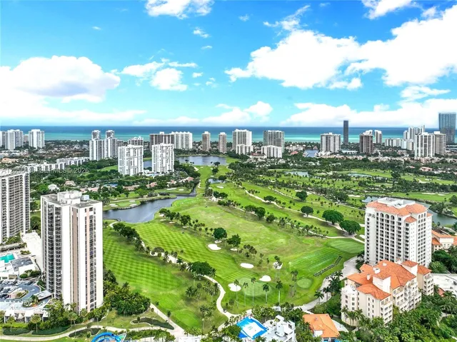 2-bedroom home at 20335 W Country Club Drive #2603, Aventura