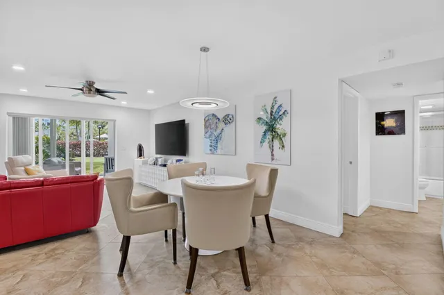 2-bedroom home at 14849 Cumberland Drive #1060, Delray Beach