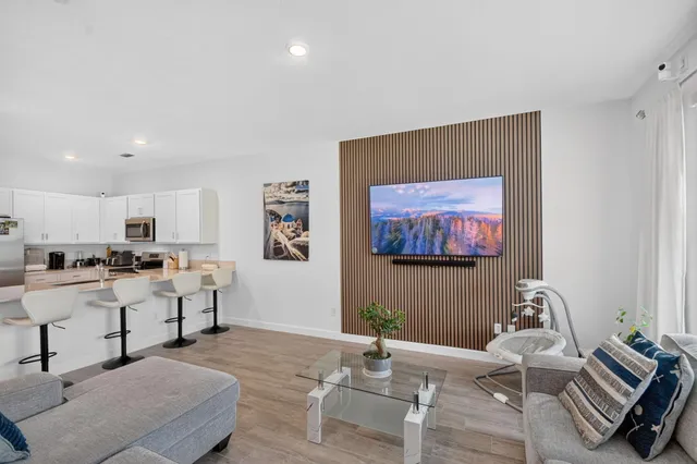 4-bedroom home at 4336 POND LILY Lane, Lake Worth