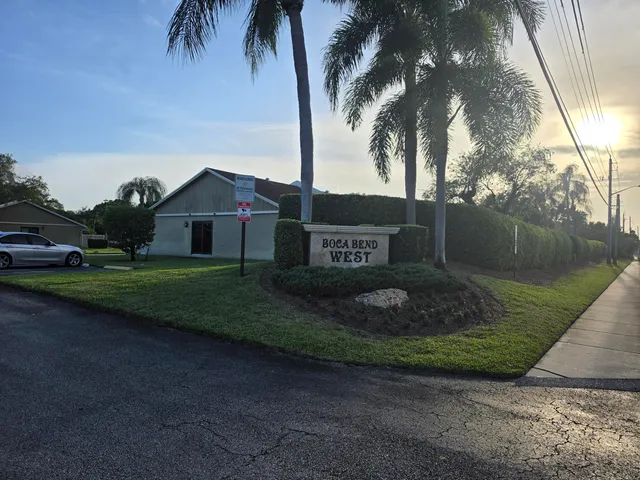2-bedroom home at 10295 Boca Bend W #L4, Boca Raton