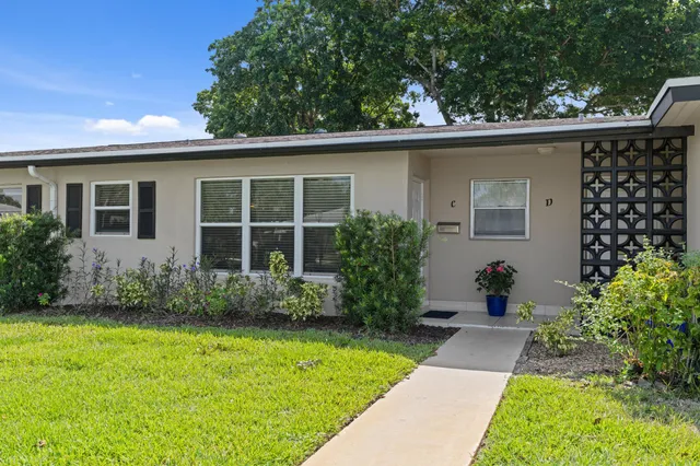 1-bedroom home at 947 Circle Drive #C, Delray Beach