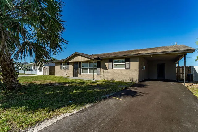 4-bedroom rental at 4317 Birdwood Street, Palm Beach Gardens