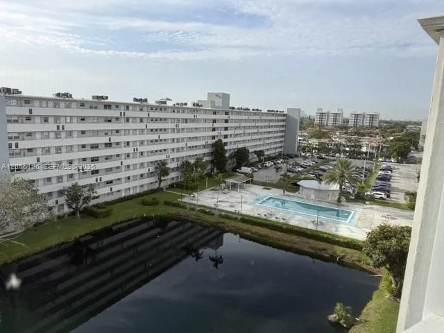 1-bedroom home at 1770 NE 191st Street #8081, Miami