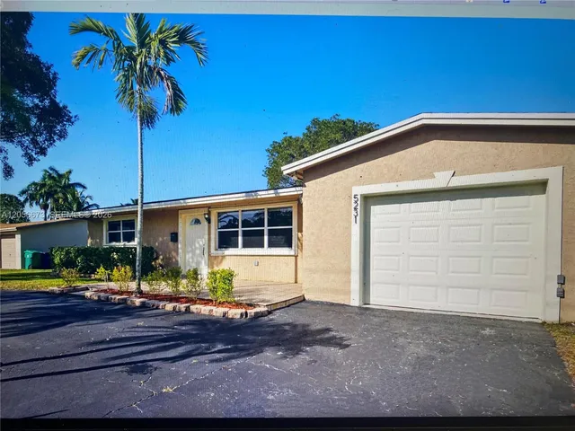 3-bedroom home at 5231 SW 89th Avenue, Cooper City