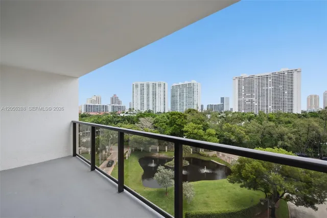 2-bedroom home at 18181 NE 31st Court #807, Aventura