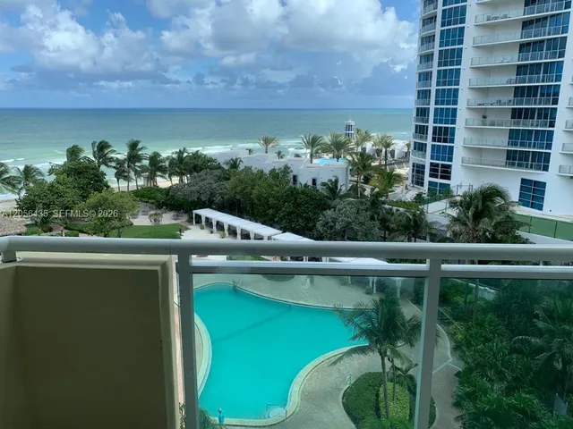 1-bedroom rental at 3001 S Ocean Drive #721, Hollywood