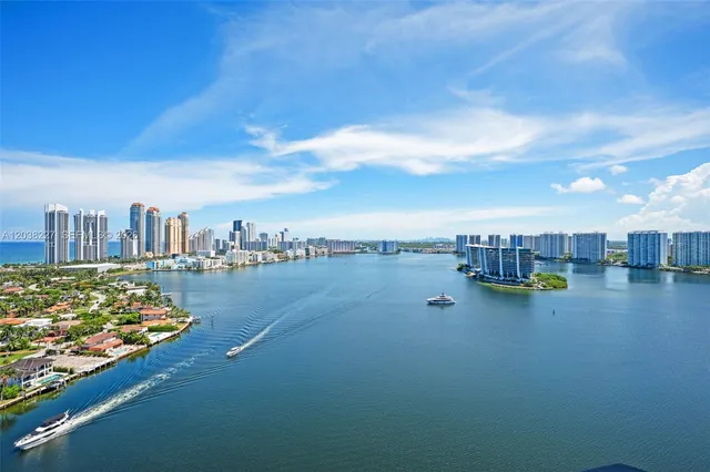 2-bedroom rental at 19101 NE 36th Court #2912, Aventura