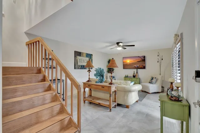 2-bedroom home at 99 Lake Arbor Drive, Palm Springs