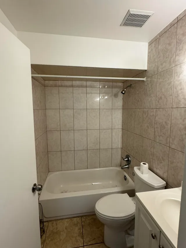 2-bedroom rental at 4356 Maine Street #1, Lake Worth