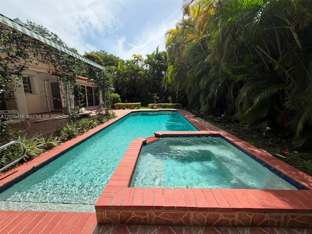 3-bedroom home at 1540 Dorado Avenue, Coral Gables