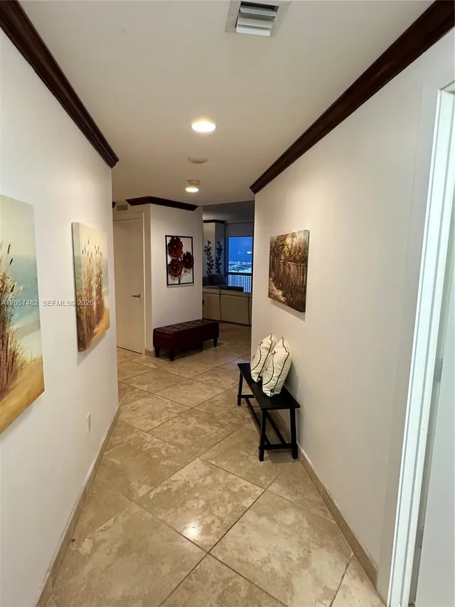 2-bedroom rental at 1060 E Brickell Avenue #3001, Miami