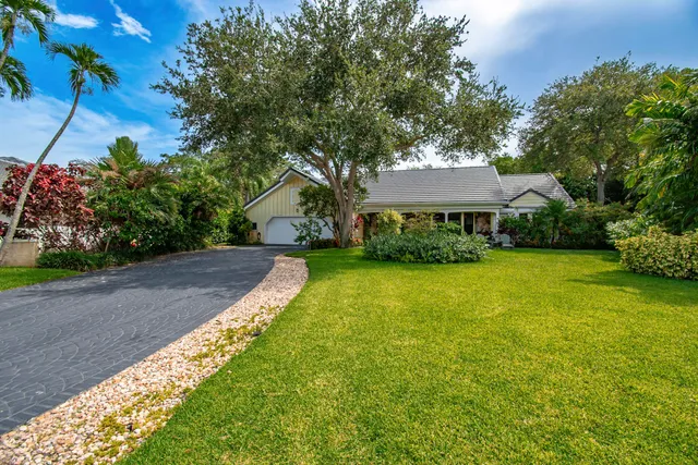 4-bedroom home at 6962 S Grande Drive, Boca Raton