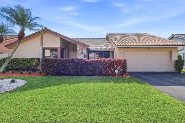 4-bedroom home at 700 NW 102ND Way, Plantation