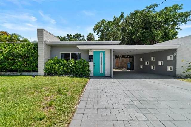 2-bedroom home at 1560 NE 32ND Street, Oakland Park
