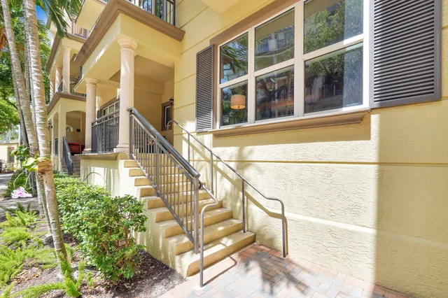 2-bedroom home at 2601 NE 14th Avenue #115, Wilton Manors
