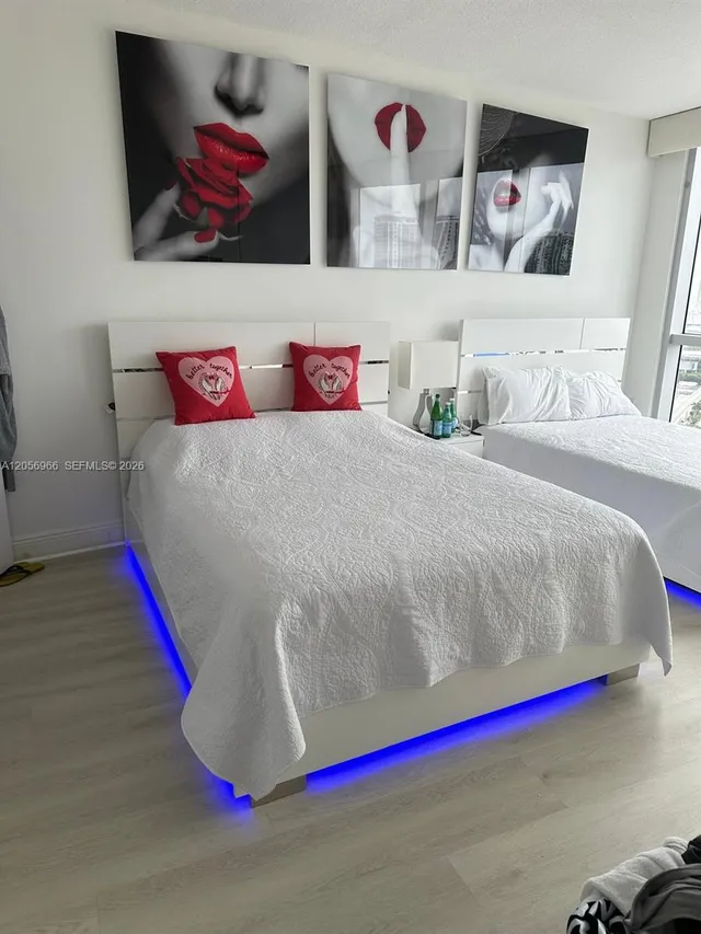 2-bedroom home at 1750 N Bayshore Drive #2914, Miami