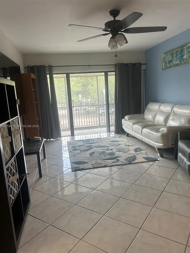 2-bedroom home at 5921 Washington Street #128, Hollywood