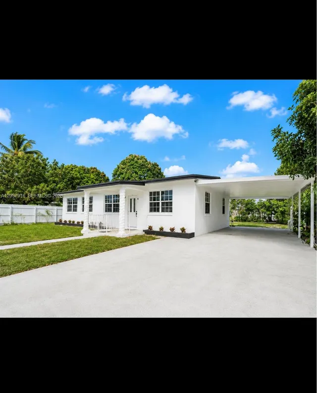 4-bedroom home at 18045 NW 2nd Place, Miami Gardens