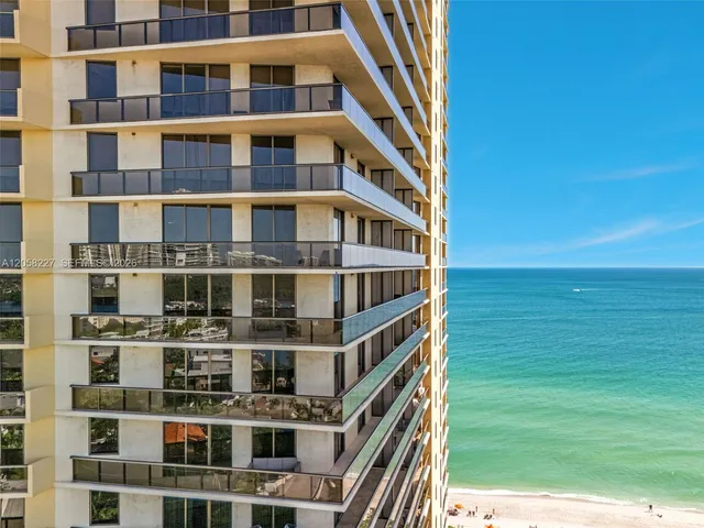 2-bedroom home at 16275 Collins Avenue #1604, Sunny Isles Beach