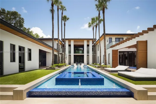 7-bedroom home at 6540 SW 123rd Street, Pinecrest