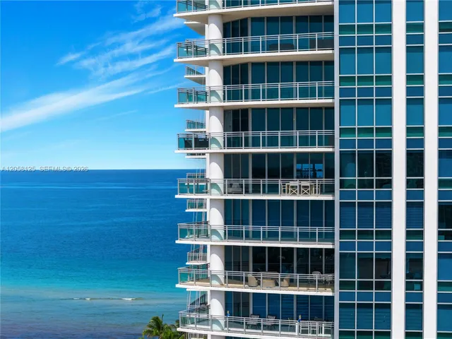 3-bedroom home at 3535 S Ocean Drive #1506, Hollywood