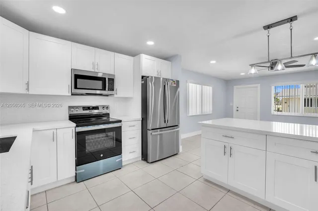 2-bedroom rental at 357 Phippen Waiters Road #12, Dania Beach