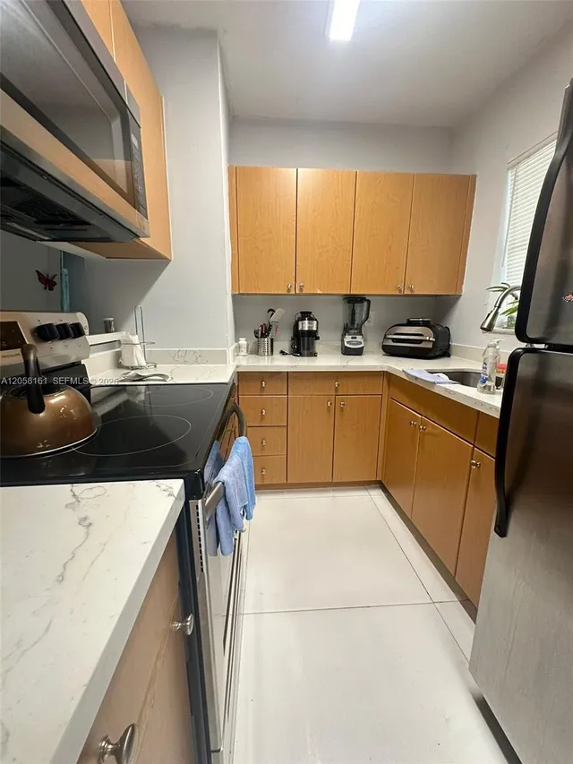 2-bedroom rental at 665 NE 83rd Terrace #115, Miami
