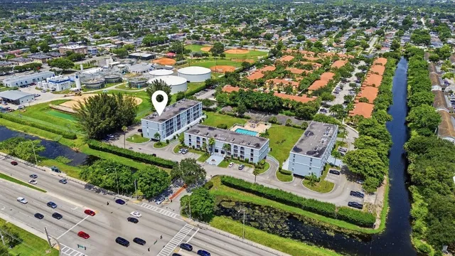 2-bedroom rental at 7980 N French Drive #Unit 3-305, Pembroke Pines