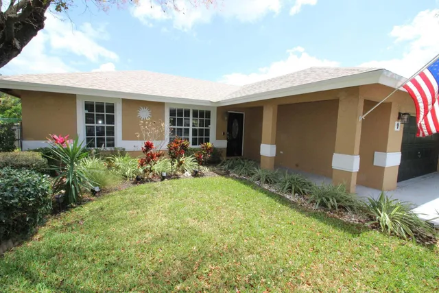 3-bedroom rental at 147 NW 10th Avenue, Delray Beach