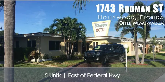 Commercial at 1743 RODMAN Street, Hollywood