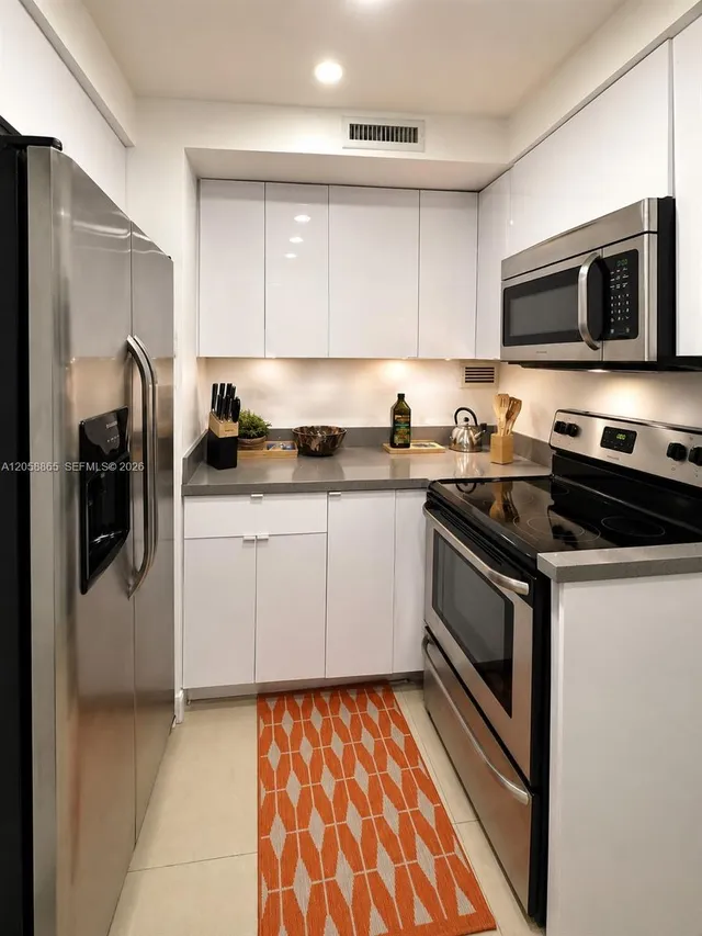 1-bedroom home at 3505 S Ocean Drive #411, Hollywood