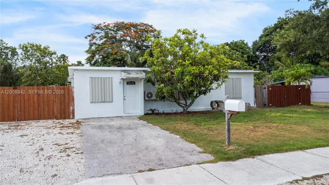 3-bedroom home at 15431 Harding Lane, Homestead