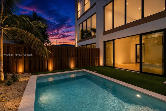 4-bedroom home at 420 NE 62nd Street #B, Miami