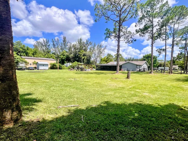 5-bedroom home at 11415 46TH Place N, The Acreage