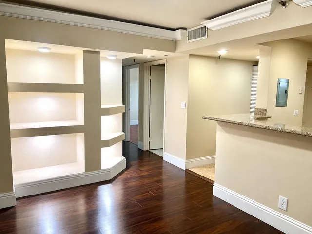 2-bedroom home at 9235 SW 8th Street #304, Boca Raton