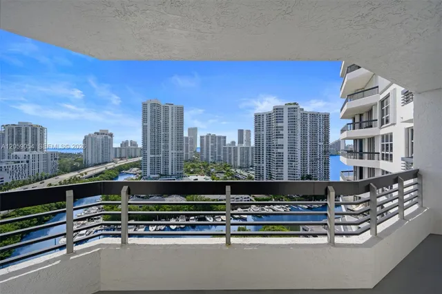 2-bedroom home at 3400 NE 192nd Street #1910, Aventura