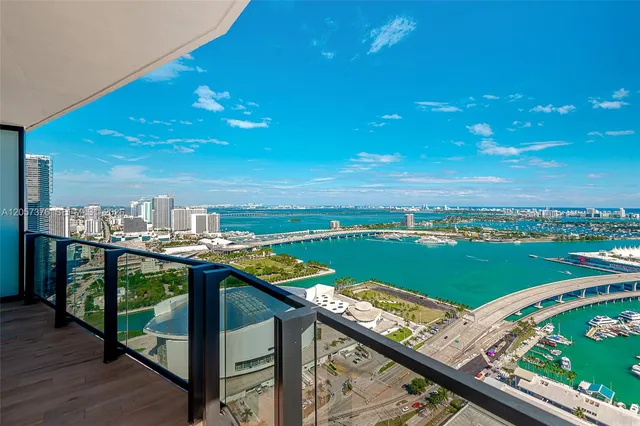 2-bedroom home at 398 NE 5th Street #3711, Miami