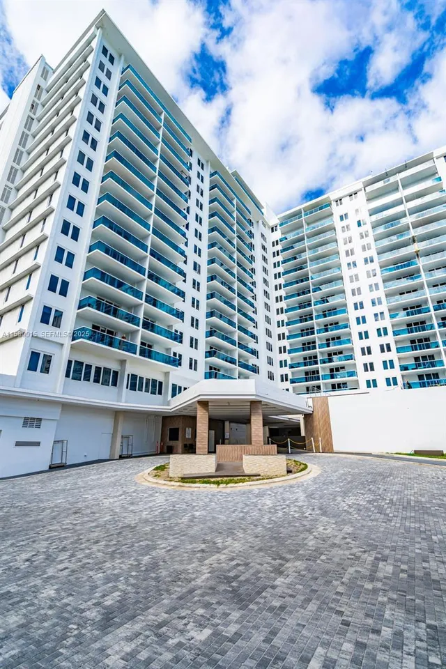 1-bedroom home at 2301 Collins Avenue #325, Miami Beach