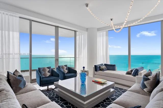 5-bedroom rental at 17901 Collins Avenue #3004, Sunny Isles Beach