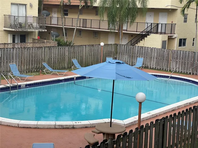 2-bedroom rental at 8600 SW 109th Avenue #4220, Miami