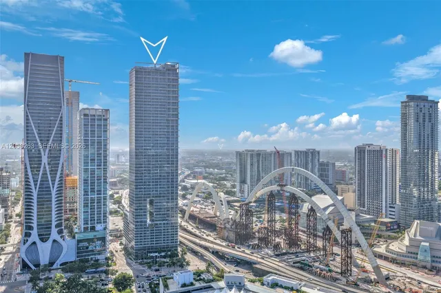 2-bedroom rental at 1100 Biscayne Boulevard #4308, Miami