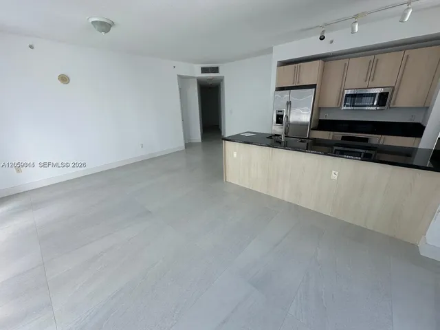 2-bedroom rental at 1111 SW 1st Avenue #1720N, Miami