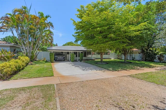 2-bedroom home at 1912 NE 21st Avenue, Fort Lauderdale